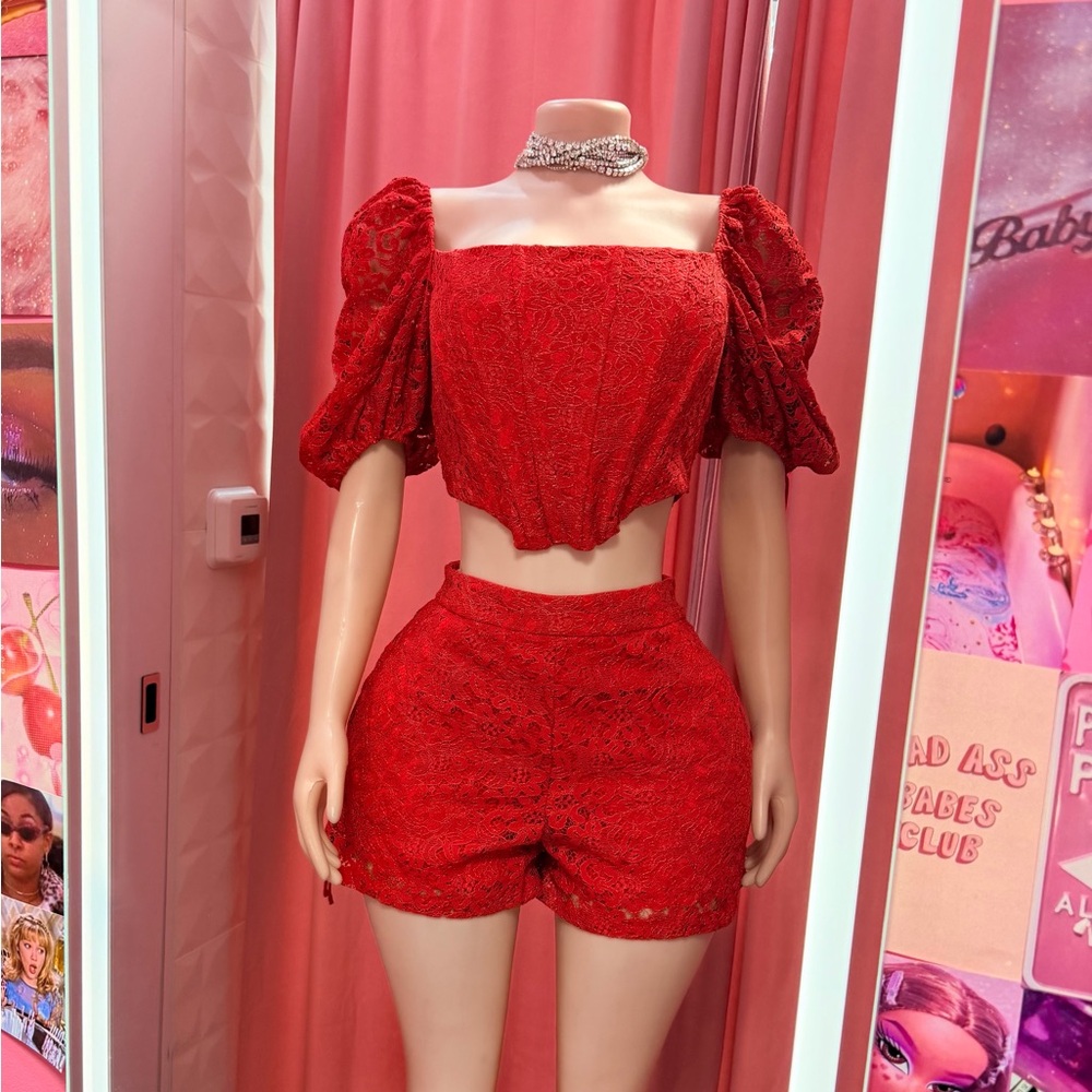 Red NWT Lace Corset Bubble Sleeve Top Short Set